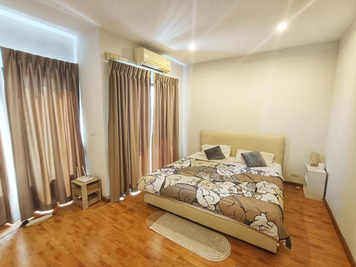 A Cozy 3-Story Townhome Near Bts & Lovely Estuary Ban Khlong Ta Khet Eksteriør billede